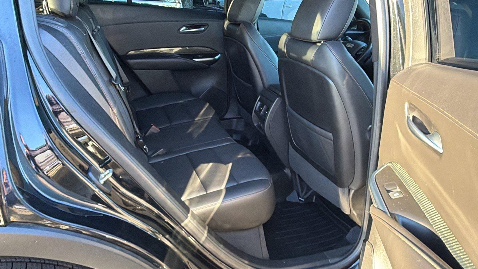 Used 2020 Cadillac XT4 Sport w/ Cold Weather Package FWD image 22