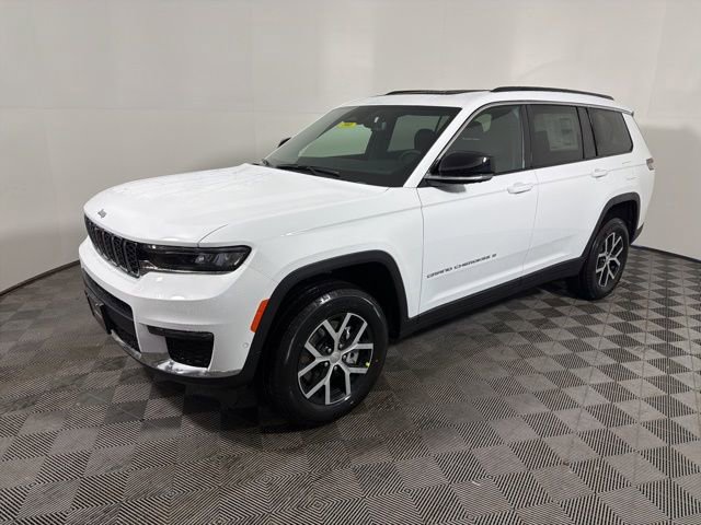 New 2025 Jeep Grand Cherokee L Limited w/ Luxury Tech Group II image 3