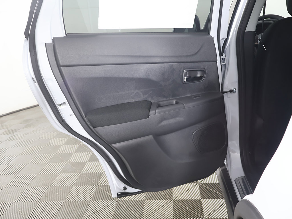 New 2027 Mitsubishi Outlander Sport ES AWD/4WD image 21