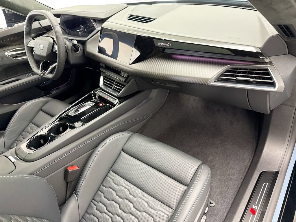 New 2026 Audi S e-tron GT Prestige image 16