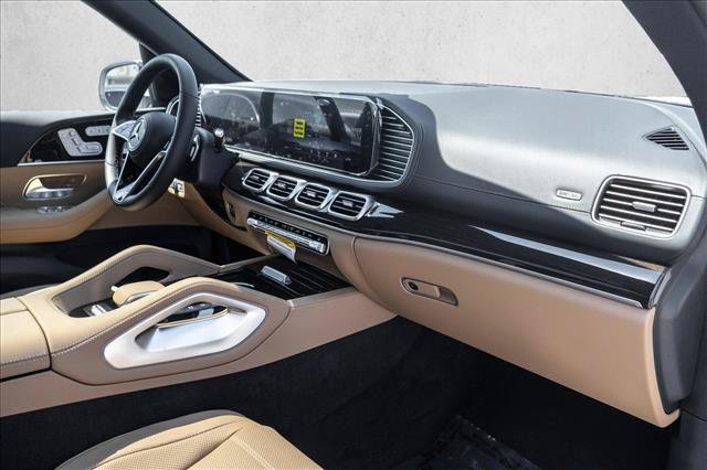 New 2026 Mercedes-Benz GLS 450 4MATIC image 25