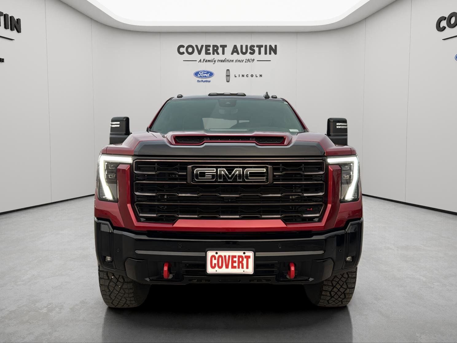 Used 2025 GMC Sierra 2500 AT4X image 8