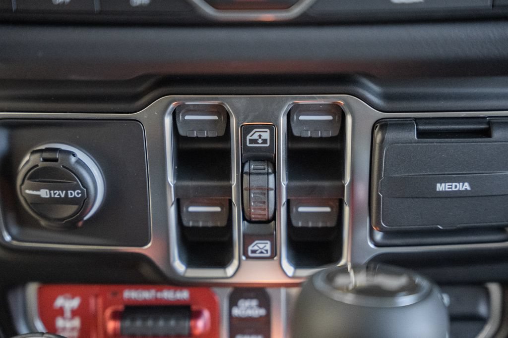 New 2026 Jeep Wrangler Unlimited Rubicon AWD/4WD image 24