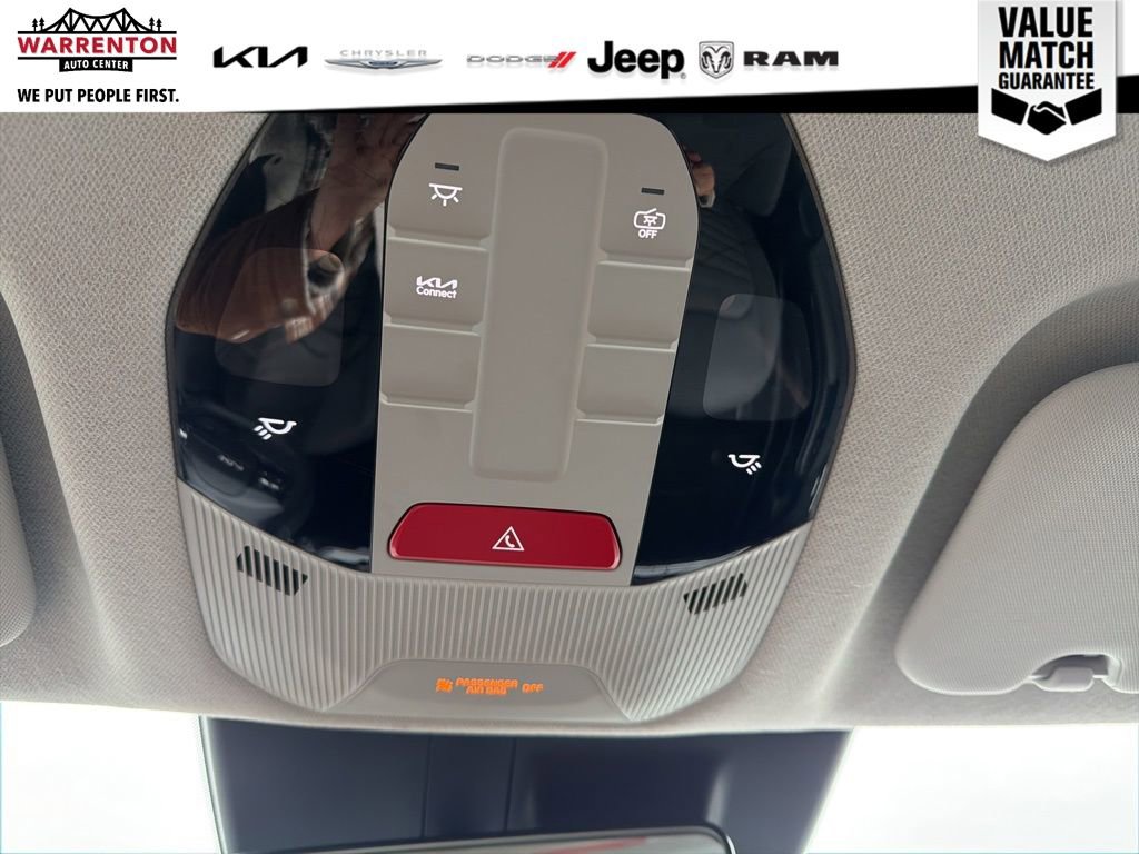 Certified 2025 Kia K4 EX image 22