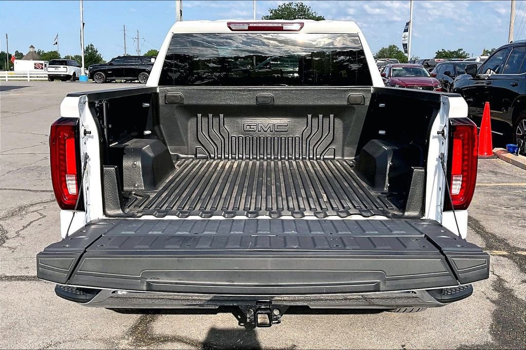 Used 2021 GMC Sierra 1500 SLT RWD image 7