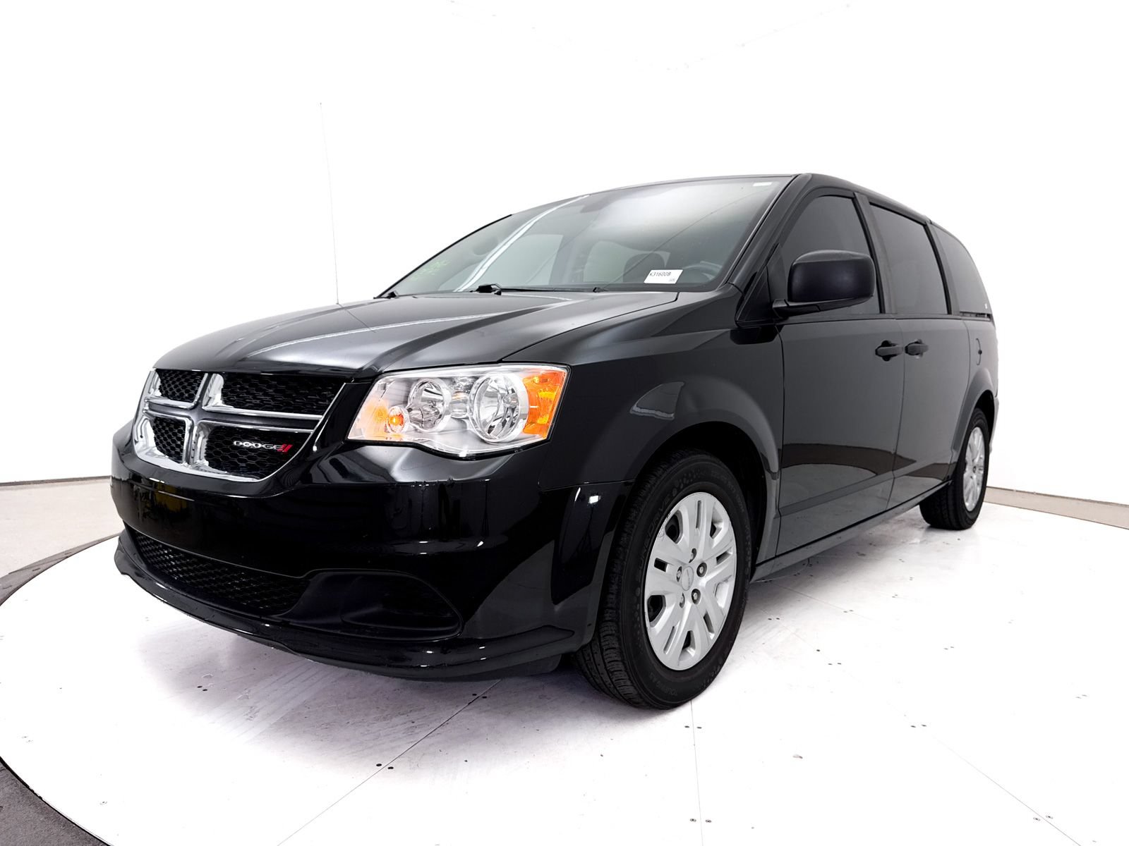 Used 2020 Dodge Grand Caravan SE w/ UConnect Hands-Free Group FWD image 10