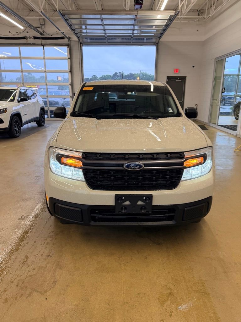 Used 2024 Ford Maverick XLT w/ Equipment Group 300A Standard image 2