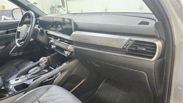 Used 2024 Kia Telluride EX X-Line AWD/4WD image 26