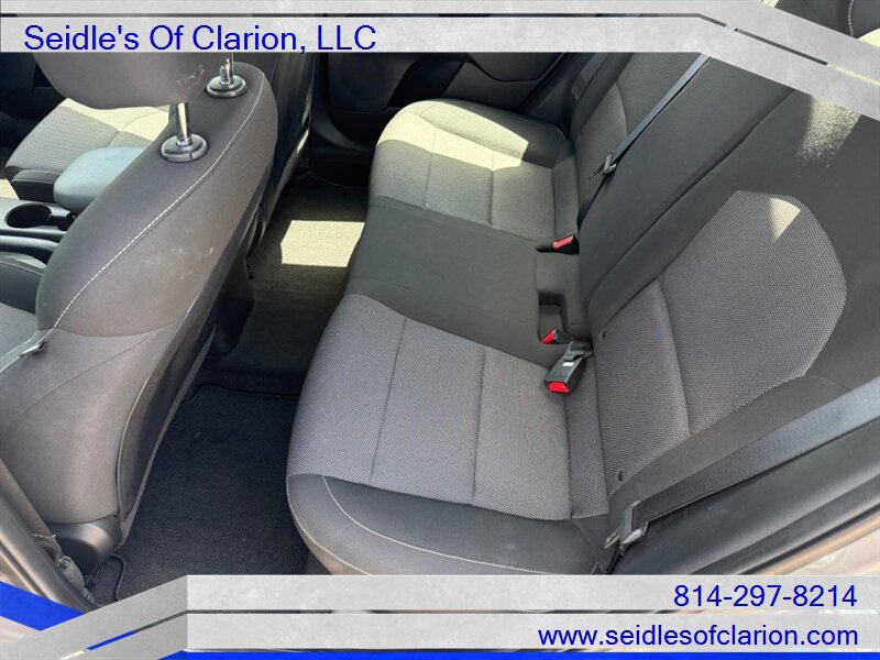 Used 2023 Kia Forte LXS w/ LXS Technology Package FWD image 11