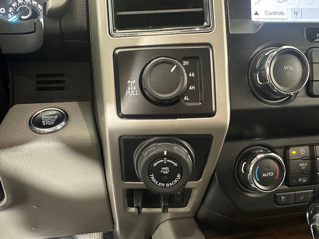 Used 2019 Ford F150 Lariat image 28