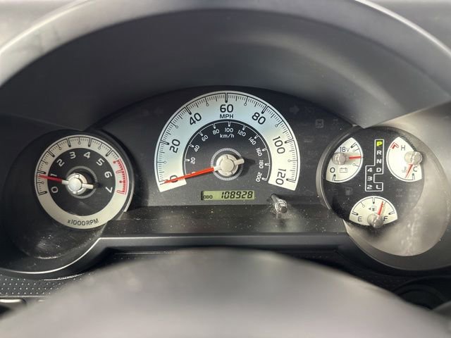Used 2014 Toyota FJ Cruiser 4WD w/ Upgrade Package image 17