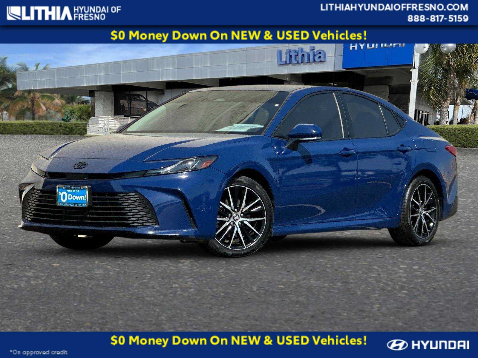 Used 2025 Toyota Camry LE FWD image 1