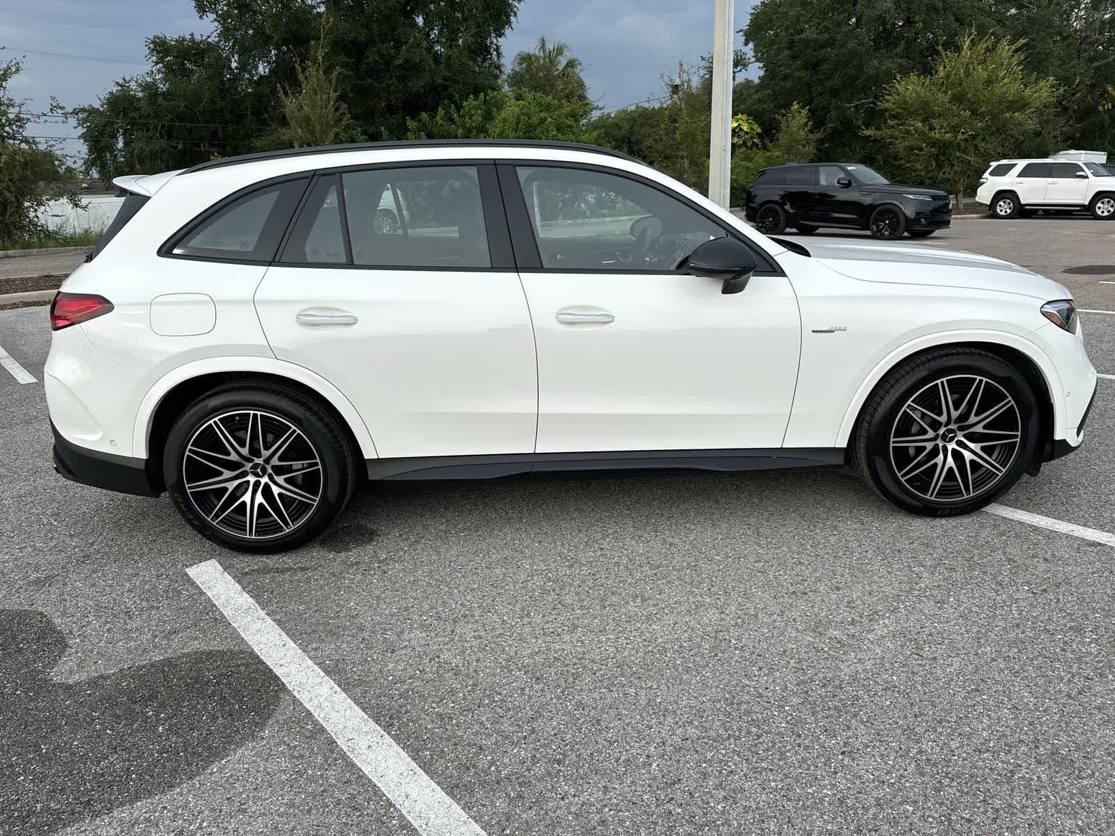 Used 2025 Mercedes-Benz GLC 43 AMG 4MATIC image 15