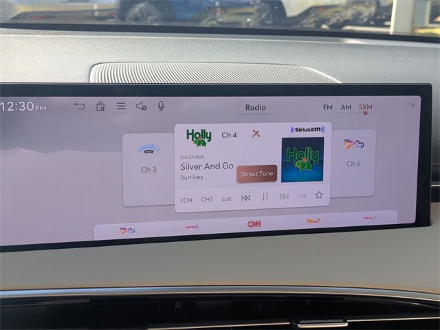 Used 2026 Genesis GV70 2.5T Select image 24