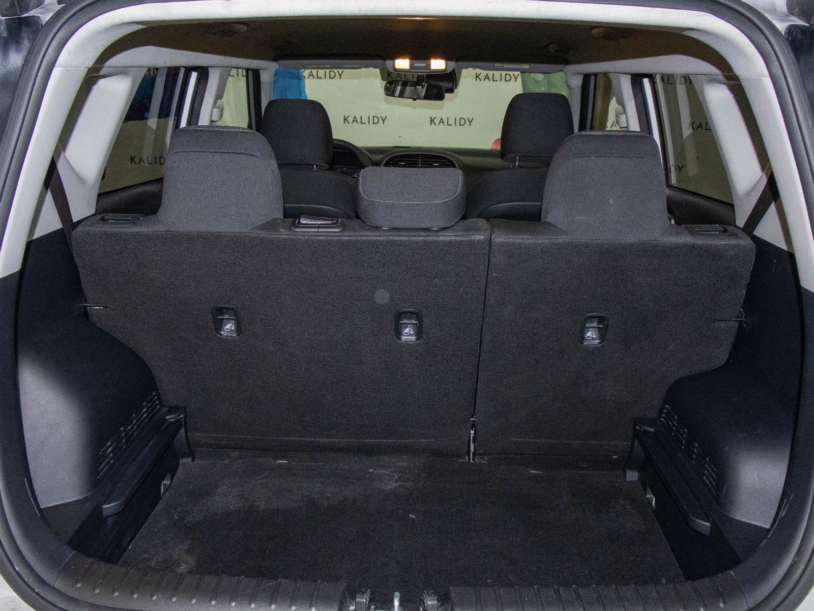 Used 2020 Kia Soul S FWD image 23