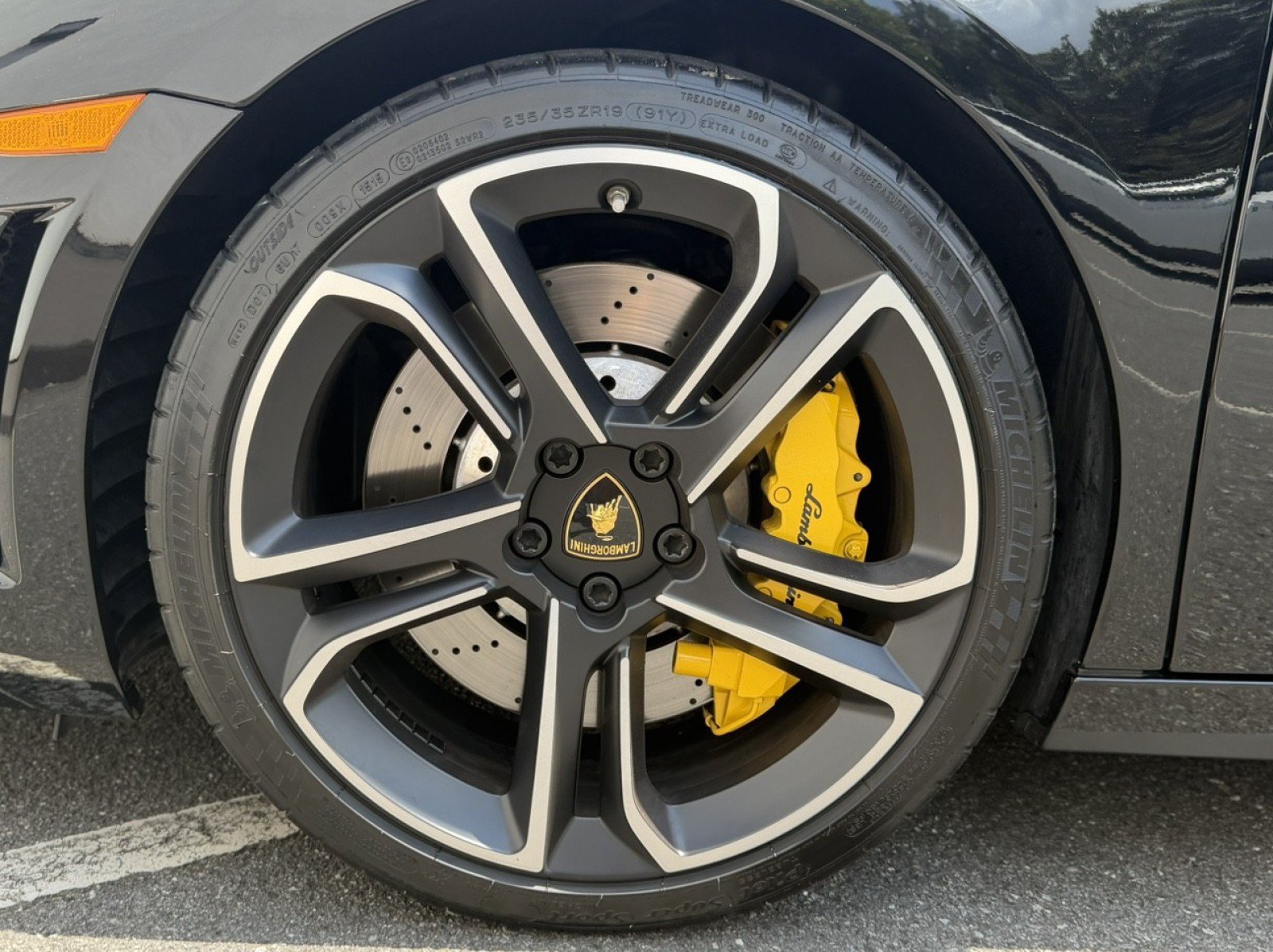 Used 2013 Lamborghini Gallardo LP 550-2 RWD image 11