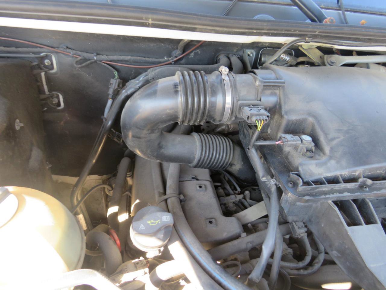 Used 2010 Freightliner Sprinter 2500 RWD image 18