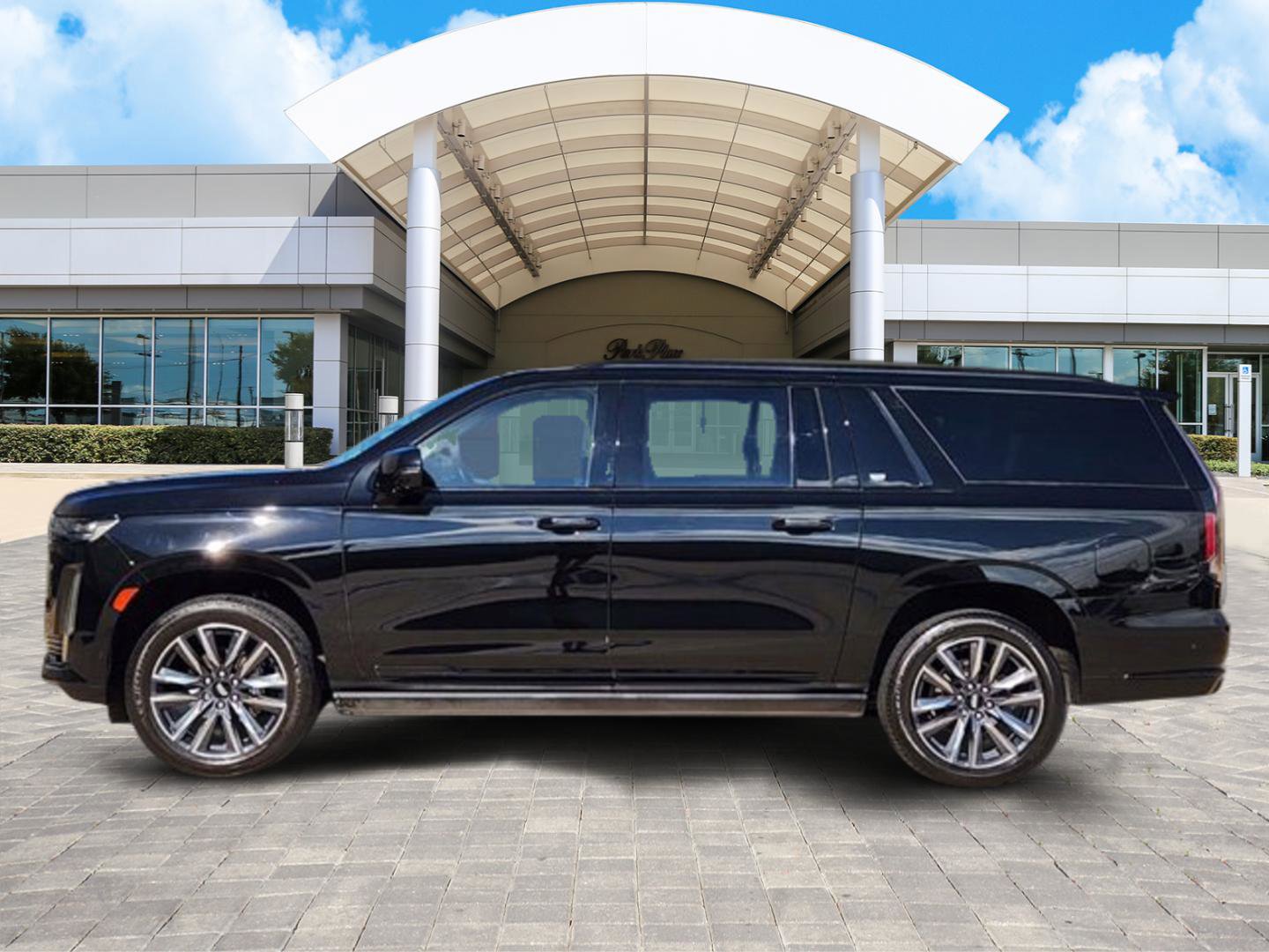 Used 2023 Cadillac Escalade ESV Sport Platinum image 3