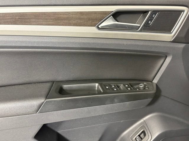 Used 2018 Volkswagen Atlas SEL AWD/4WD image 13