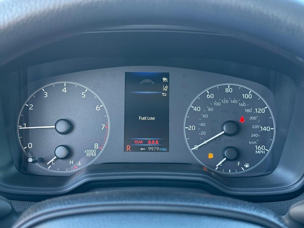 Certified 2025 Toyota Corolla LE image 23