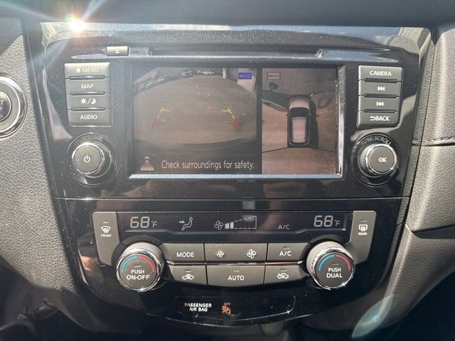 Used 2020 Nissan Rogue SV w/ Sun & Sound Touring Package AWD/4WD image 16