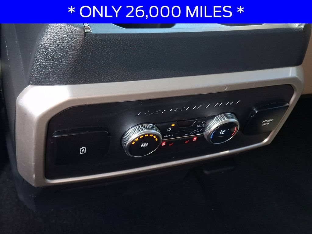 Used 2023 Ford Expedition Limited AWD/4WD image 12