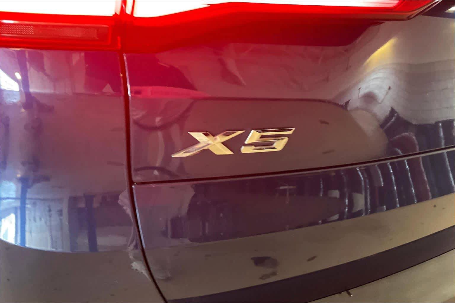 Used 2019 BMW X5 xDrive40i w/ Convenience Package AWD/4WD image 31