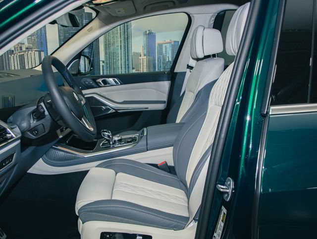 New 2026 BMW ALPINA XB7 AWD/4WD image 19