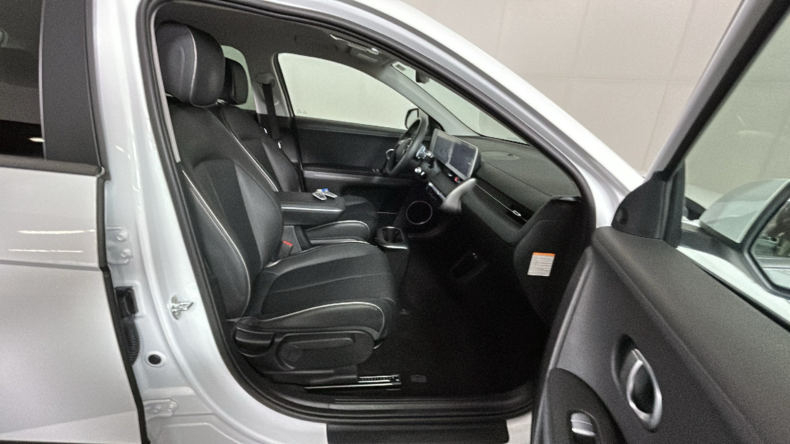 Used 2023 Hyundai Ioniq 5 SEL w/ Cargo Package AWD/4WD image 37