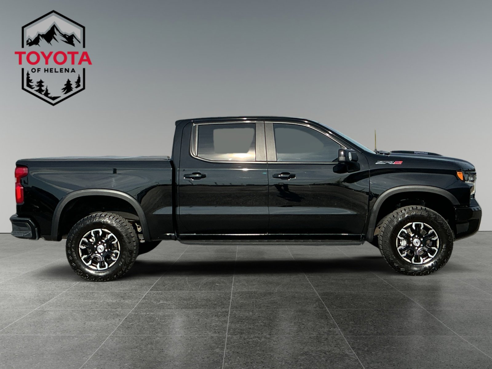 Used 2025 Chevrolet Silverado 1500 ZR2 AWD/4WD image 6