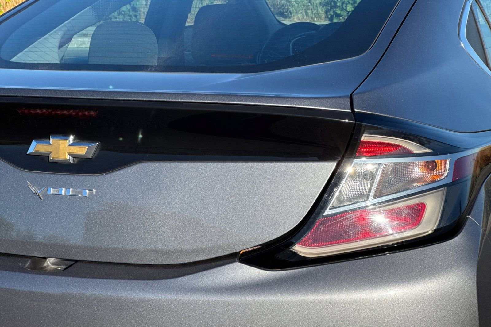 Used 2019 Chevrolet Volt LT w/ Comfort Package image 30