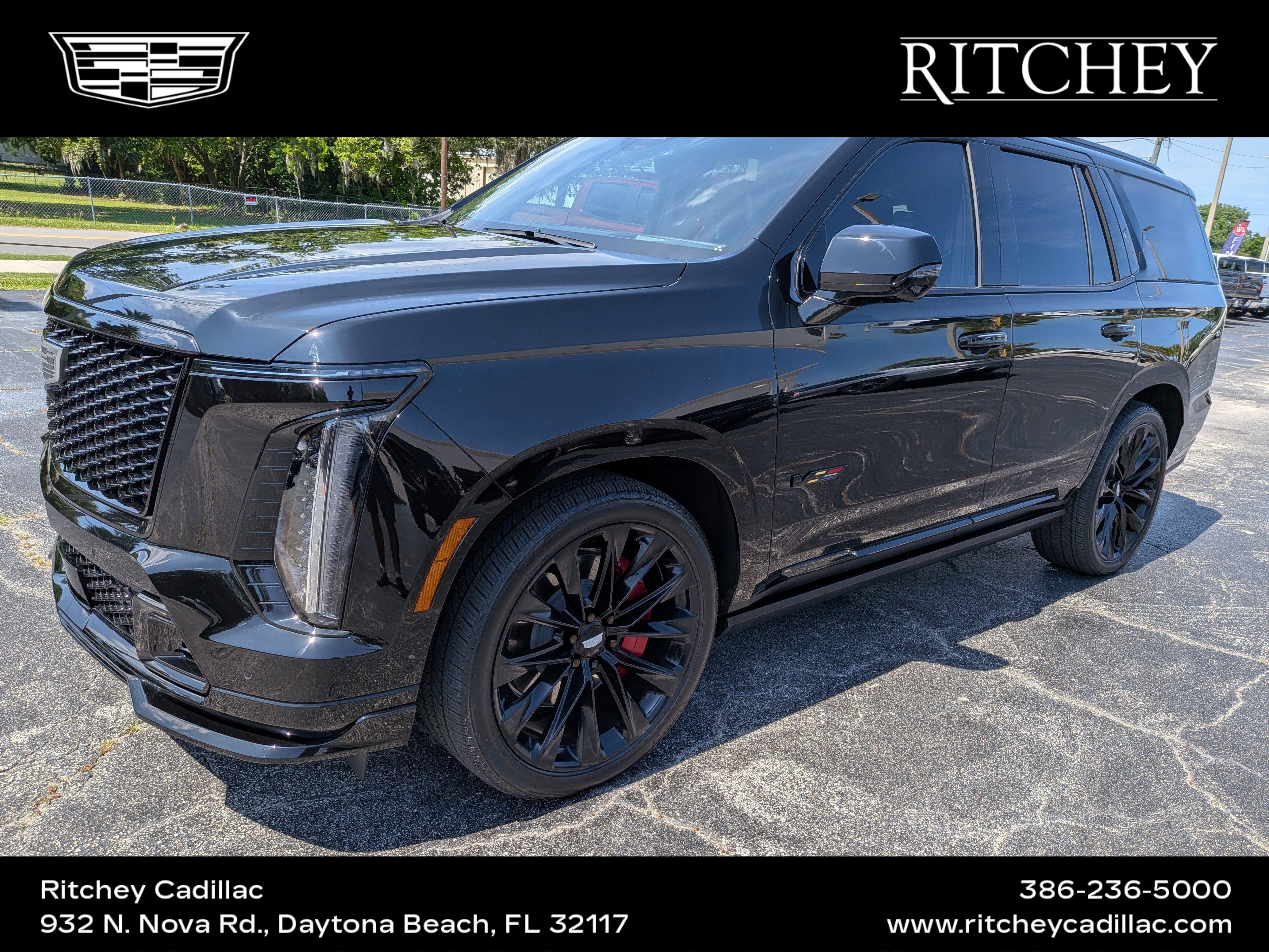 Certified 2025 Cadillac Escalade V w/ LPO, ONYX Package AWD/4WD image 1