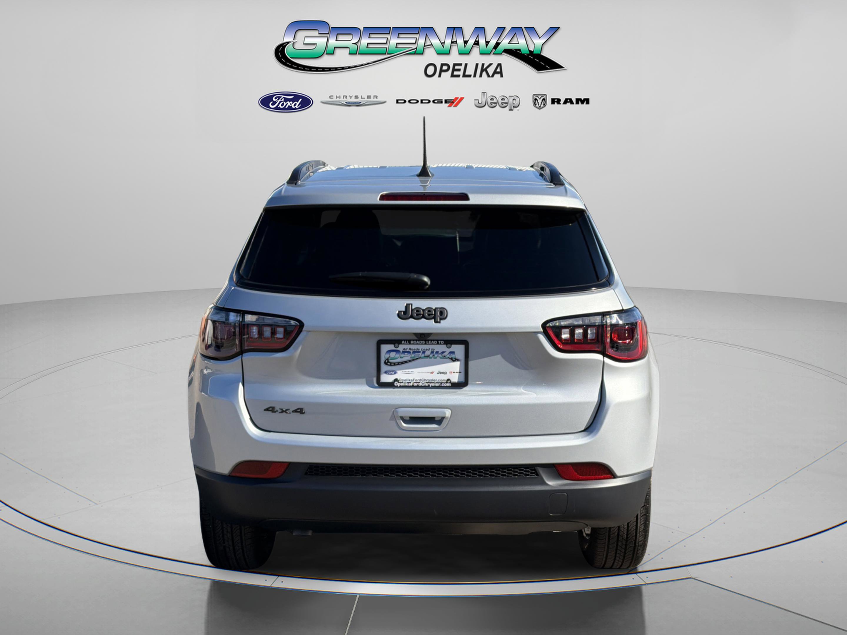 New 2026 Jeep Compass Latitude image 6