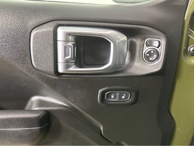 Used 2023 Jeep Gladiator Rubicon w/ Trailer Tow Package image 33