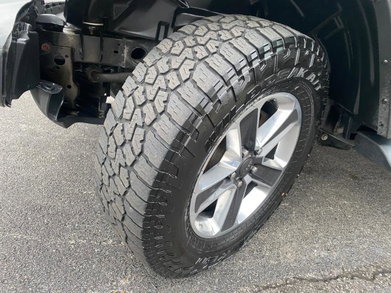 Used 2018 Jeep Wrangler Unlimited Sahara image 11