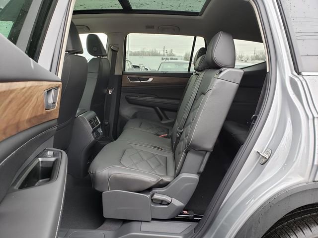 New 2026 Volkswagen Atlas SE image 8