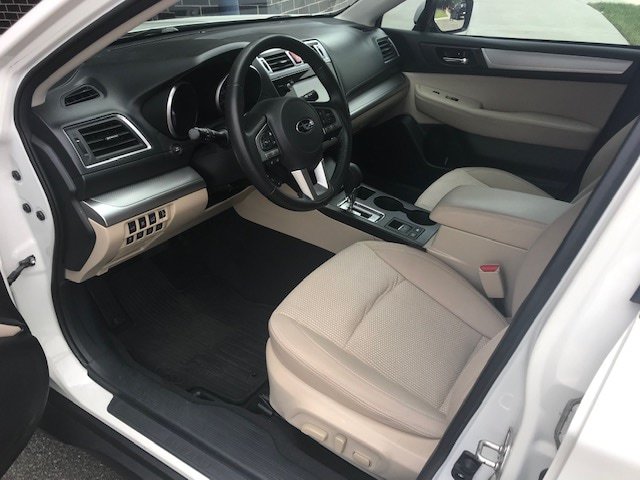 Used 2017 Subaru Outback 2.5i Premium AWD/4WD image 5