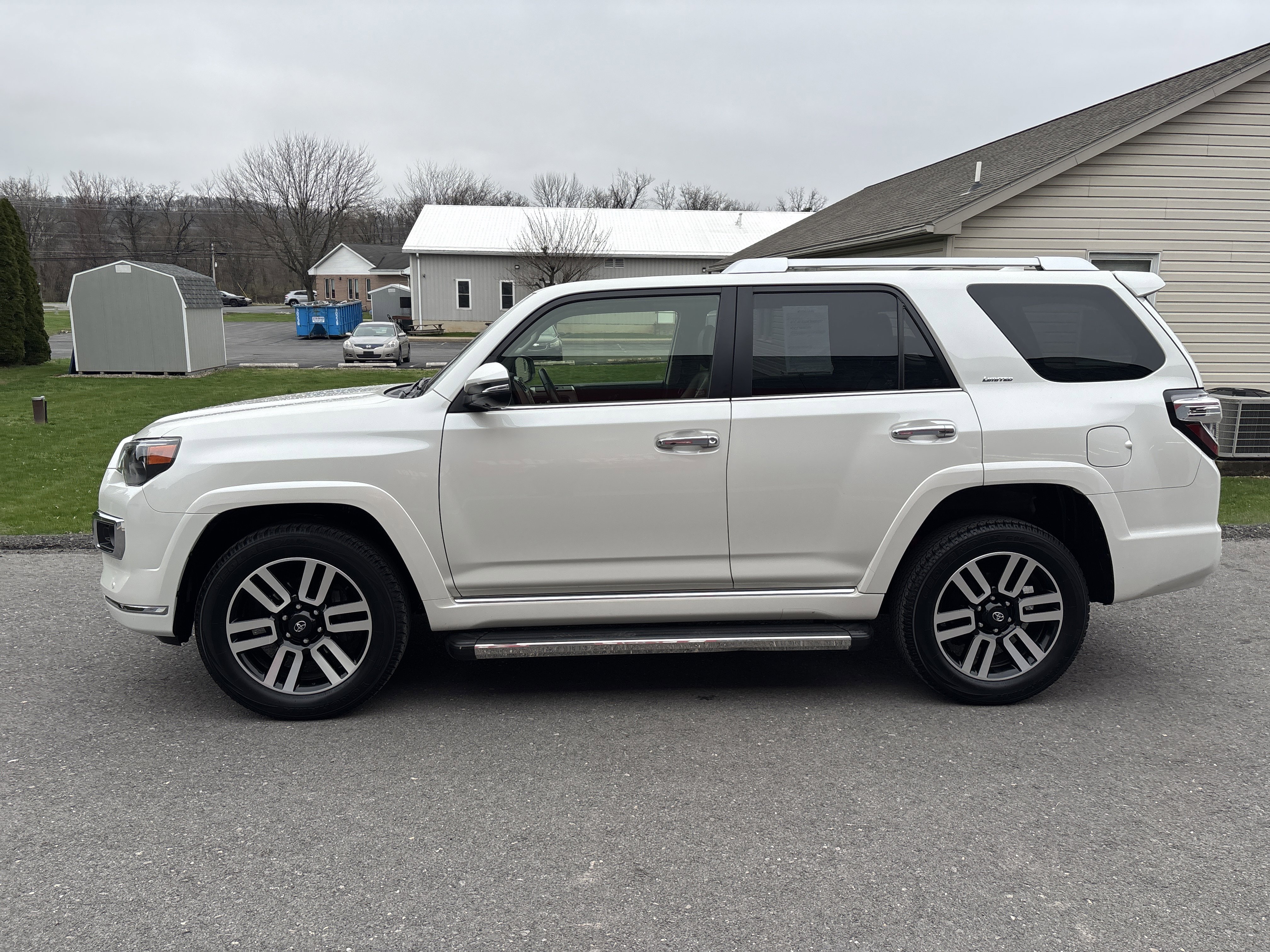 Certified 2023 Toyota 4Runner Limited AWD/4WD image 7
