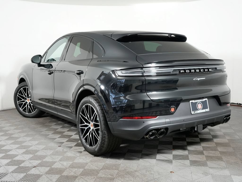 New 2026 Porsche Cayenne Coupe AWD/4WD image 3