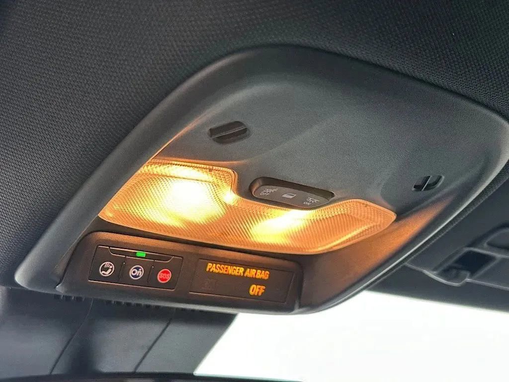 New 2026 GMC Canyon Elevation w/ LPO, Black Badging Package image 29