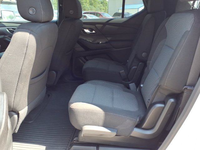 Used 2023 Chevrolet Traverse LT AWD/4WD image 12