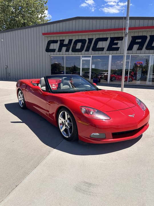 Used 2007 Chevrolet Corvette Convertible w/ Preferred Equipment Group RWD image 10