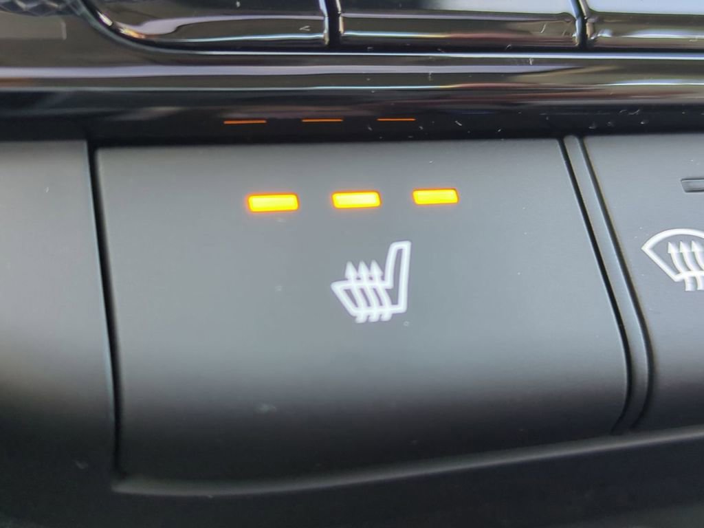 New 2026 Hyundai Elantra Limited image 27