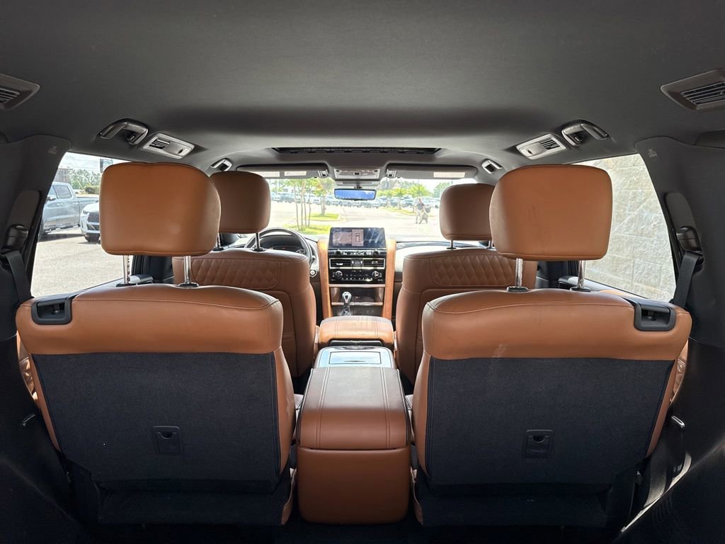 Used 2024 INFINITI QX80 Sensory AWD/4WD image 12