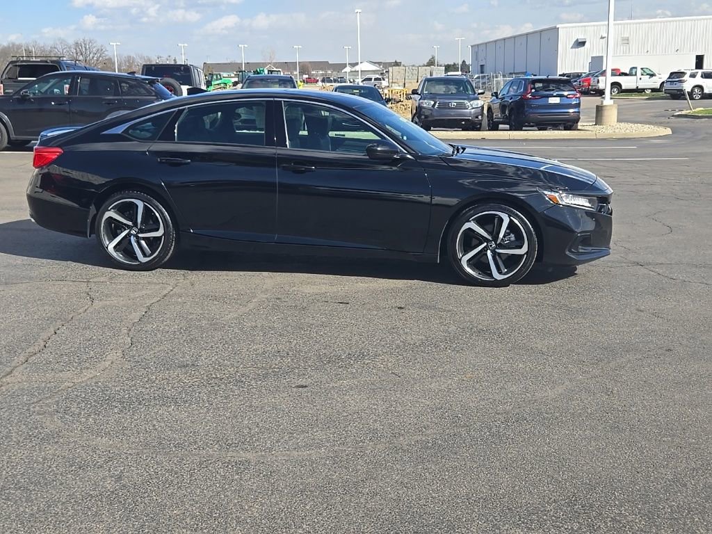 Used 2022 Honda Accord Sport image 9