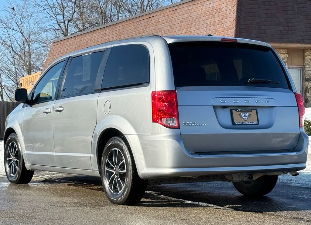 Used 2018 Dodge Grand Caravan GT FWD image 3