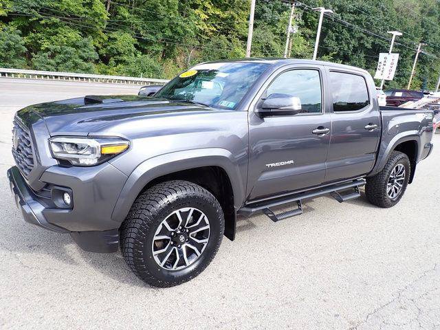 Certified 2023 Toyota Tacoma TRD Sport w/ Technology Package AWD/4WD image 10