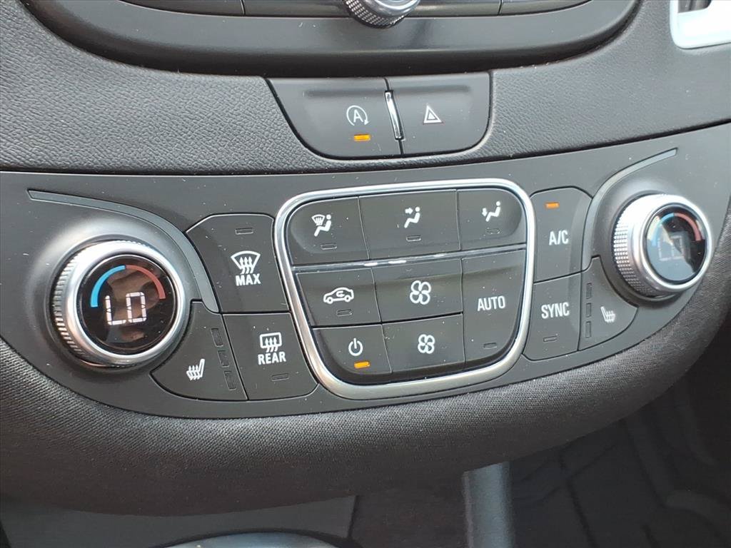 Certified 2024 Chevrolet Malibu LT FWD image 30