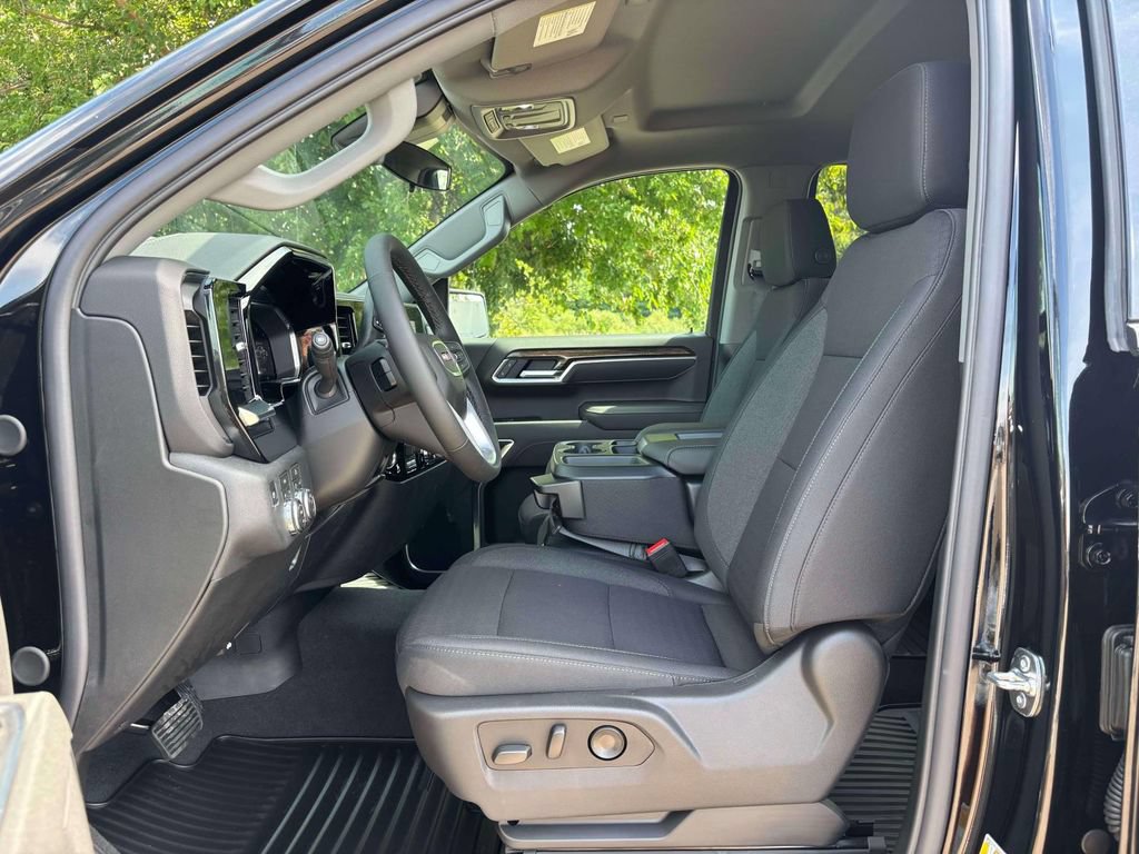 New 2026 GMC Sierra 1500 Elevation AWD/4WD image 3