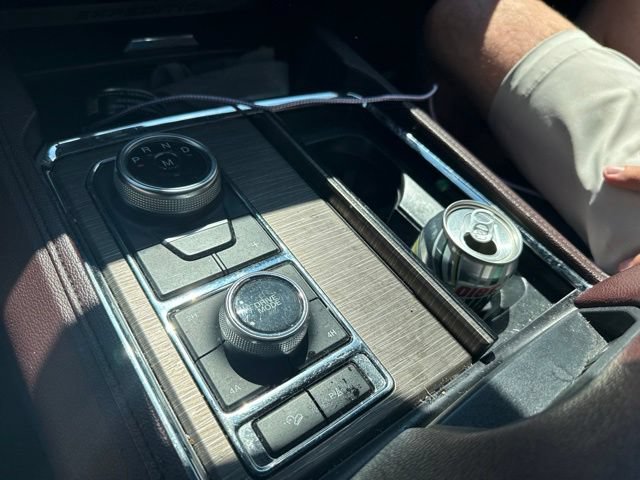Used 2024 Ford Expedition Max Limited AWD/4WD image 11